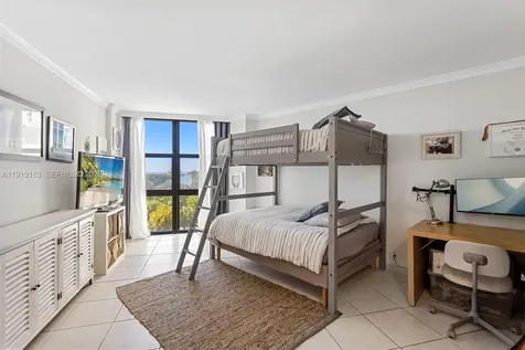 1121 Crandon Boulevard Key Biscayne FL 33149