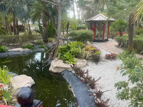1121 Crandon Boulevard Key Biscayne FL 33149