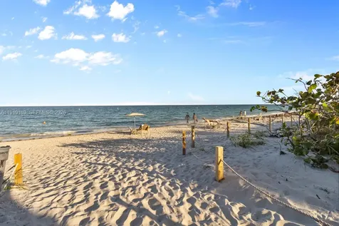1121 Crandon Boulevard Key Biscayne FL 33149