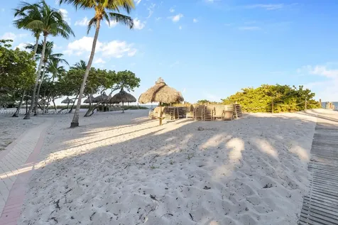 1121 Crandon Boulevard Key Biscayne FL 33149