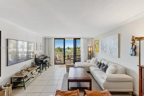 1121 Crandon Boulevard Key Biscayne FL 33149