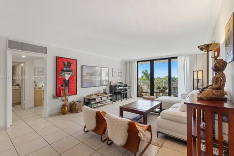 1121 Crandon Boulevard Key Biscayne FL 33149
