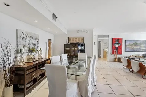 1121 Crandon Boulevard Key Biscayne FL 33149