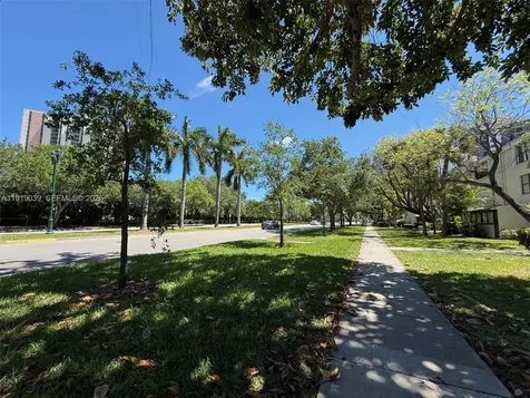20200 W Country Club Drive Aventura FL 33180