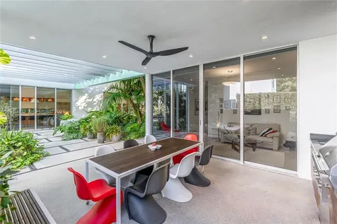 6495 SW 85th Street Miami FL 33143