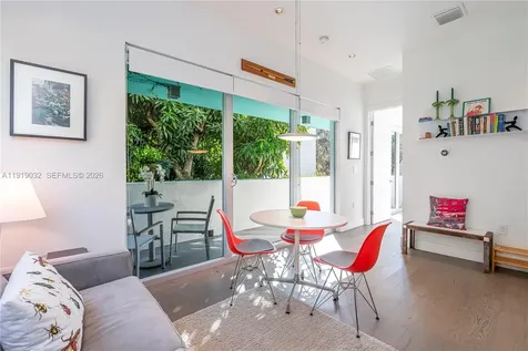6495 SW 85th Street Miami FL 33143