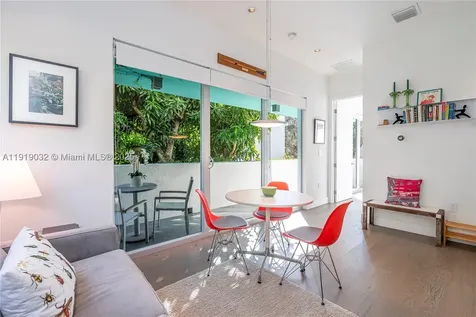 6495 SW 85th Street Miami FL 33143