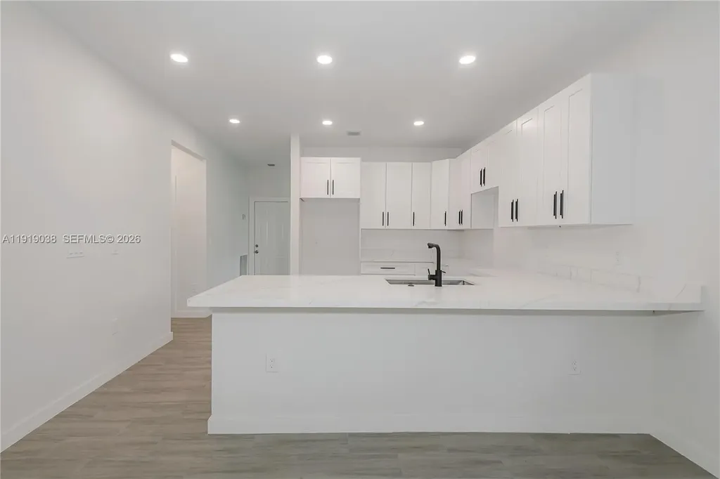 745 NE 36th Street Fort Lauderdale FL 33334