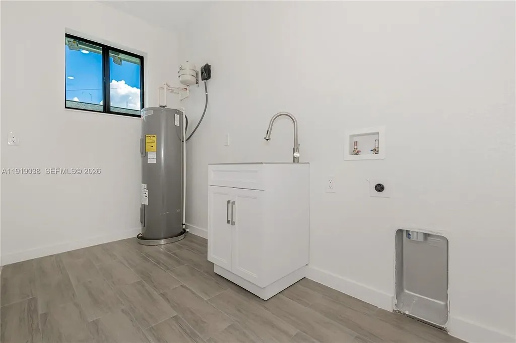 745 NE 36th Street Fort Lauderdale FL 33334