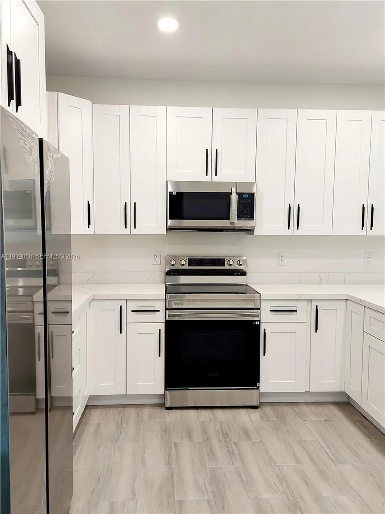 745 NE 36th Street Fort Lauderdale FL 33334