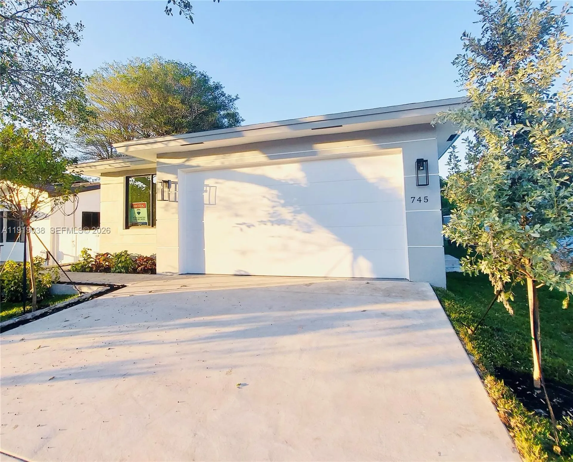 745 NE 36th Street Fort Lauderdale FL 33334