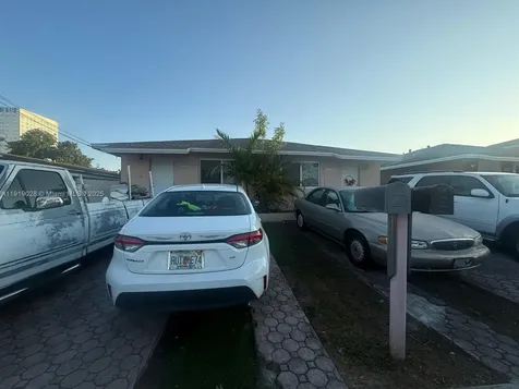 11136 SW 5th Street Sweetwater FL 33174