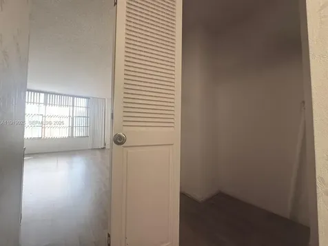 3800 S Ocean Drive Hollywood FL 33019