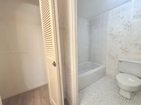 3800 S Ocean Drive Hollywood FL 33019
