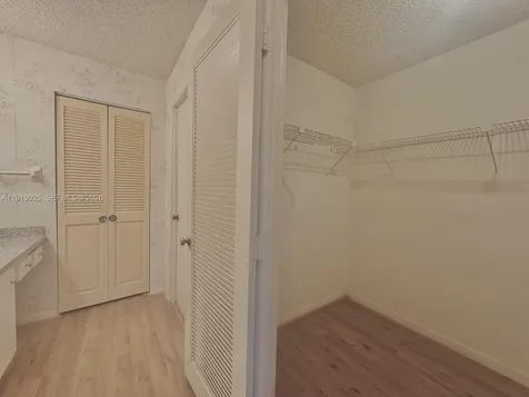 3800 S Ocean Drive Hollywood FL 33019