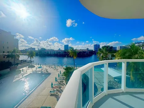 3800 S Ocean Drive Hollywood FL 33019