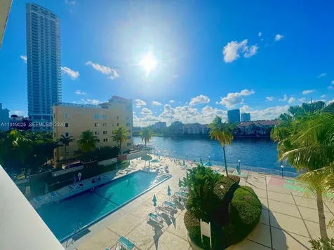 3800 S Ocean Drive Hollywood FL 33019