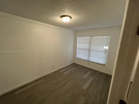 6840 Pembroke Road Pembroke Pines FL 33023