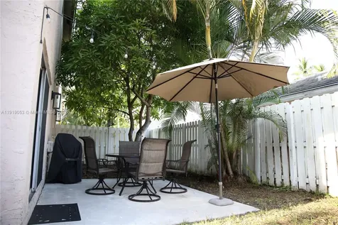 9828 NW 2nd Street Plantation FL 33324