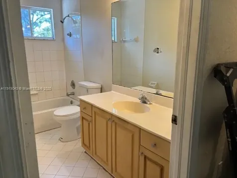 4871 NW 65th Avenue Lauderhill FL 33319