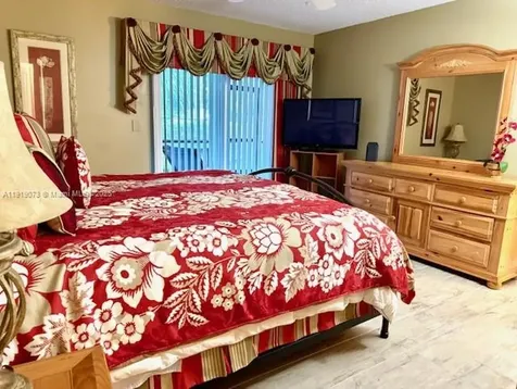 4000 Crystal Lake Drive Deerfield Beach FL 33064