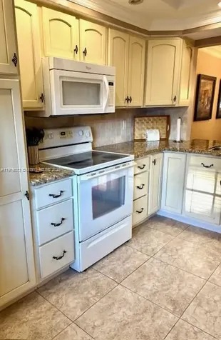 4000 Crystal Lake Drive Deerfield Beach FL 33064
