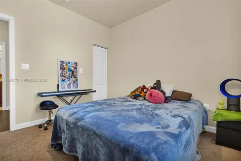 9213 SW 170th Avenue Miami FL 33196
