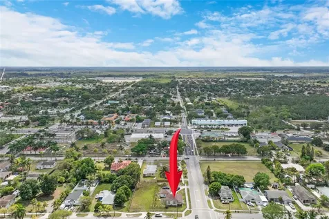145 NW 6th Avenue Florida City FL 33034