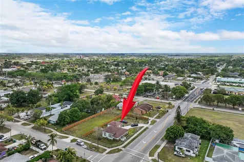 145 NW 6th Avenue Florida City FL 33034