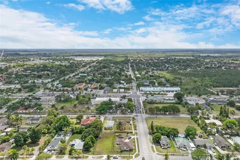 145 NW 6th Avenue Florida City FL 33034