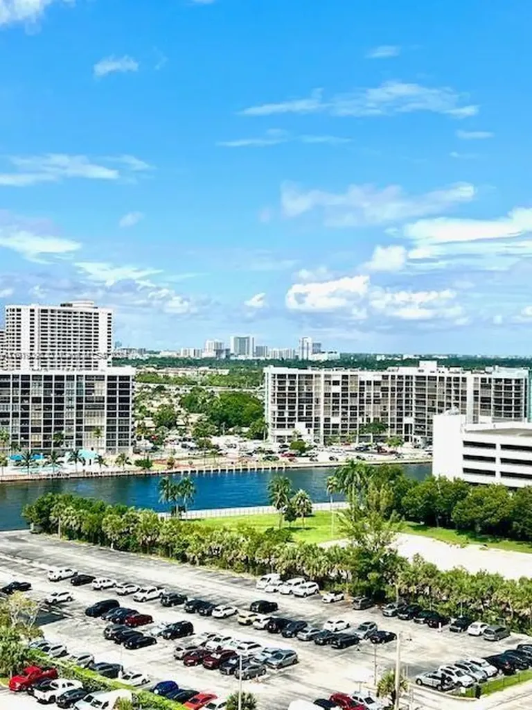 3801 S Ocean Drive Hollywood FL 33019