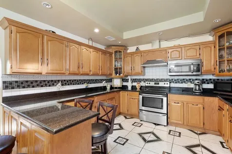 348 NE 118th Street Miami FL 33161