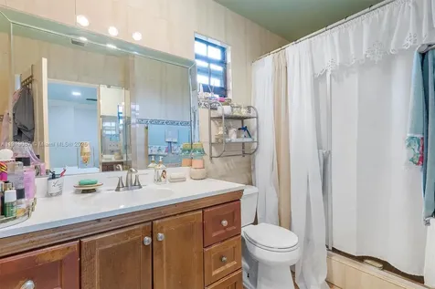 348 NE 118th Street Miami FL 33161