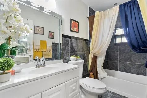 348 NE 118th Street Miami FL 33161