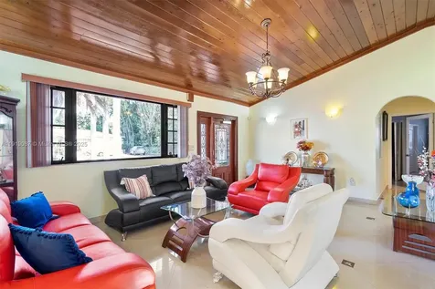 348 NE 118th Street Miami FL 33161