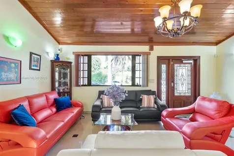 348 NE 118th Street Miami FL 33161