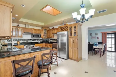 348 NE 118th Street Miami FL 33161