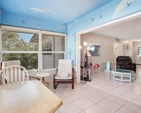 4705 NW 35th Street Lauderdale Lakes FL 33319