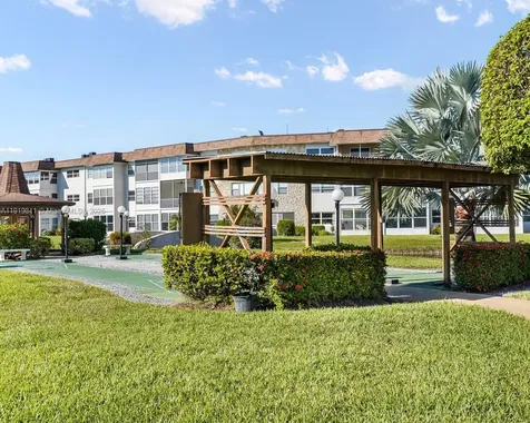4705 NW 35th Street Lauderdale Lakes FL 33319