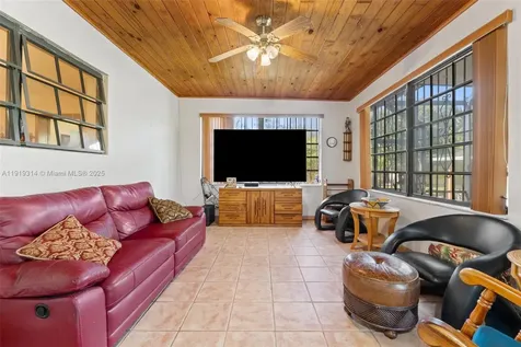 19511 SW 214th Street Miami FL 33187