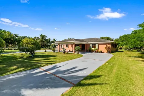 19511 SW 214th Street Miami FL 33187