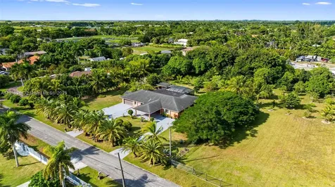 19511 SW 214th Street Miami FL 33187