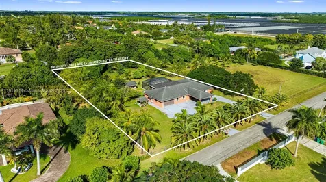 19511 SW 214th Street Miami FL 33187