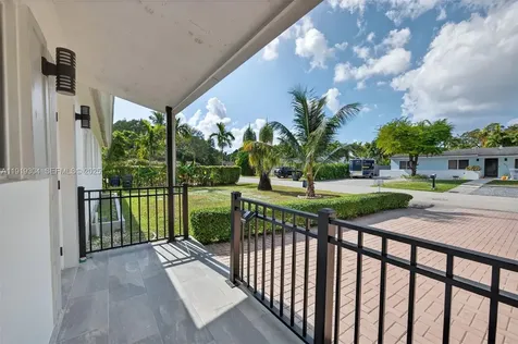 6255 SW 62nd Court South Miami FL 33143