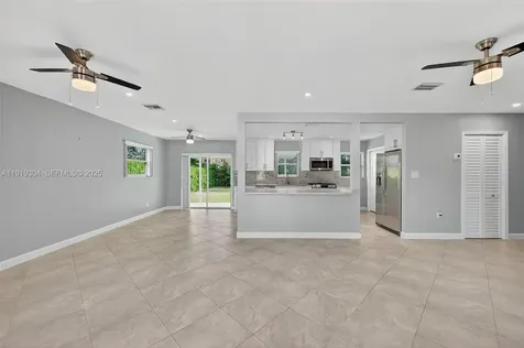 6255 SW 62nd Court South Miami FL 33143