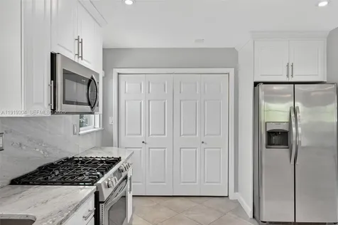 6255 SW 62nd Court South Miami FL 33143
