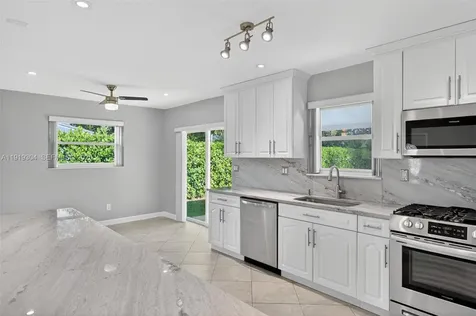 6255 SW 62nd Court South Miami FL 33143