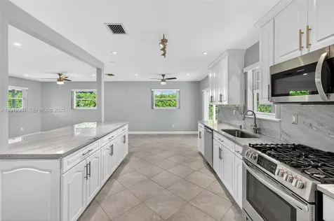 6255 SW 62nd Court South Miami FL 33143