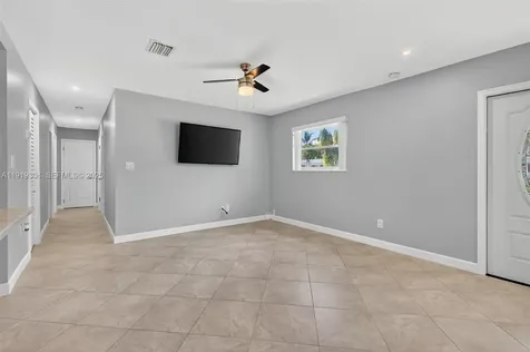 6255 SW 62nd Court South Miami FL 33143