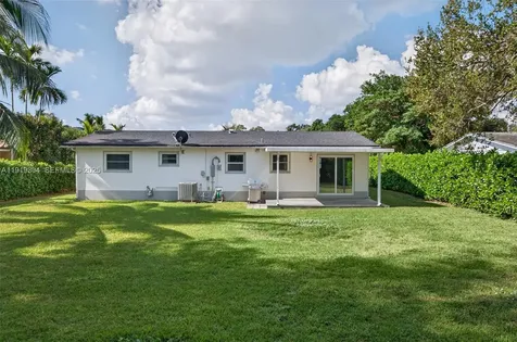 6255 SW 62nd Court South Miami FL 33143